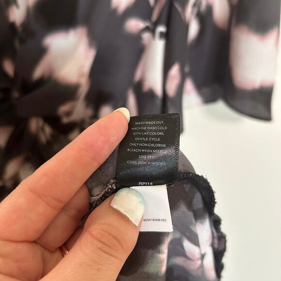 Simply Vera Vera Wang Dress - Picture 6 of 9